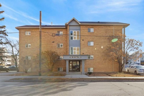 2-125 23 Avenue Sw, Calgary, AB - Outdoor
