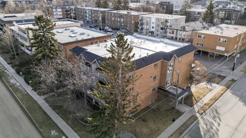 2-125 23 Avenue Sw, Calgary, AB - Outdoor