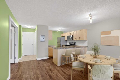 2-125 23 Avenue Sw, Calgary, AB - Indoor Photo Showing Dining Room