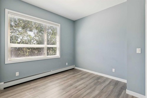 4313-5305 32 Avenue, Calgary, AB - Indoor Photo Showing Other Room