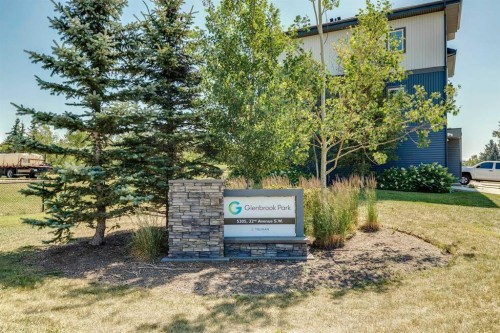 4313-5305 32 Avenue, Calgary, AB - Outdoor
