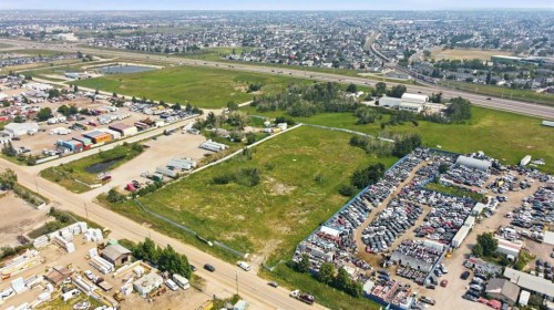 7120 40 Street Ne, Calgary, AB 