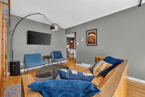 14 Rosetree Crescent Nw, Calgary, AB - Indoor