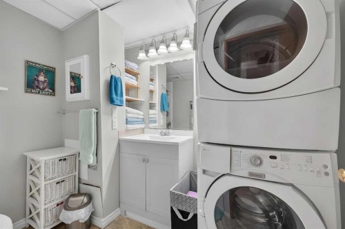 14 Rosetree Crescent Nw, Calgary, AB - Indoor Photo Showing Laundry Room