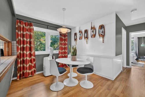 14 Rosetree Crescent Nw, Calgary, AB - Indoor Photo Showing Dining Room