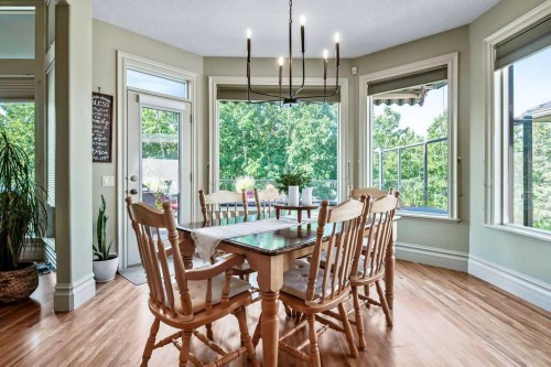 117 West Terrace Point, Cochrane, AB - Indoor Photo Showing Dining Room