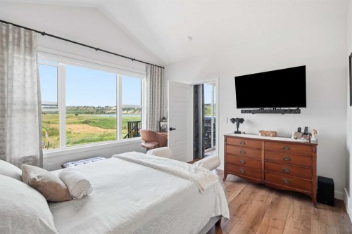 77 Wolf Hollow Villas Se, Calgary, AB - Indoor Photo Showing Bedroom