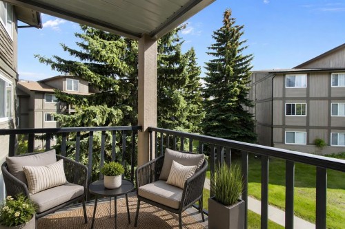 522-6400 Coach Hill Road Sw, Calgary, AB - Outdoor With Balcony With Exterior