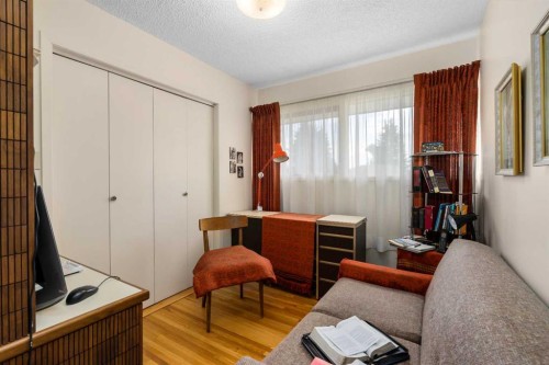 40 Thornlee Crescent Nw, Calgary, AB - Indoor