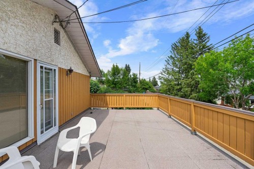 40 Thornlee Crescent Nw, Calgary, AB - Outdoor With Deck Patio Veranda With Exterior