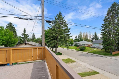40 Thornlee Crescent Nw, Calgary, AB - Outdoor