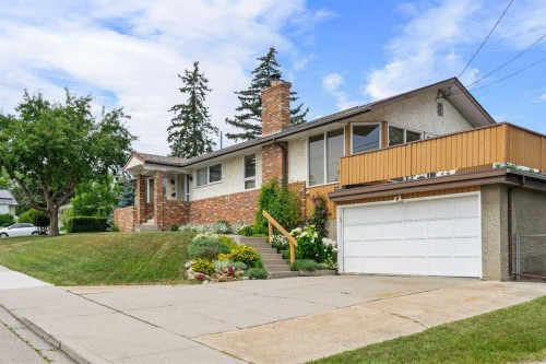 40 Thornlee Crescent Nw, Calgary, AB - Outdoor
