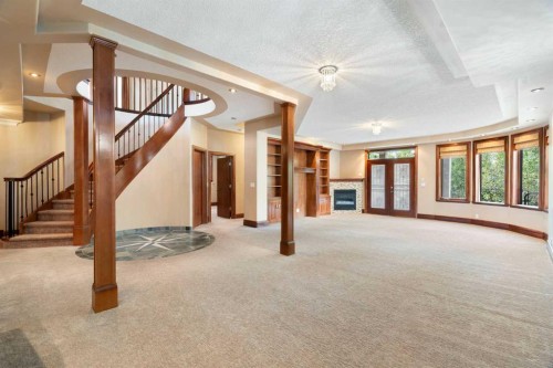8 Coulee Park Sw, Calgary, AB - Indoor Photo Showing Other Room