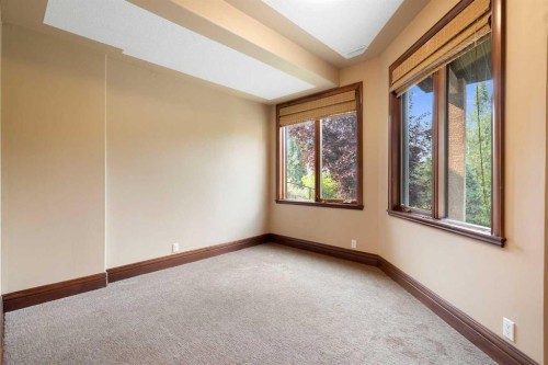 8 Coulee Park Sw, Calgary, AB - Indoor Photo Showing Other Room