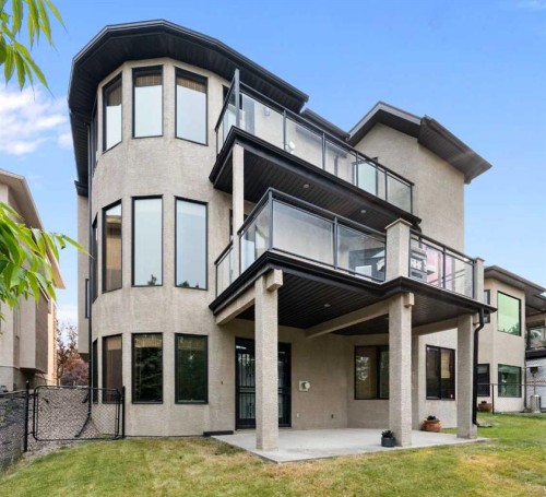 8 Coulee Park Sw, Calgary, AB - Outdoor With Balcony