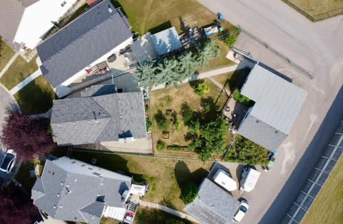 246 Mt Lorette Place Se, Calgary, AB - Outdoor With View