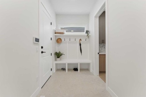 507 Waterford Rise, Chestermere, AB - Indoor Photo Showing Other Room