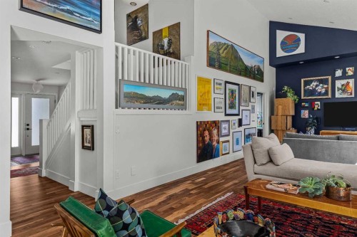 2002-3Rd Avenue, Canmore, AB - Indoor