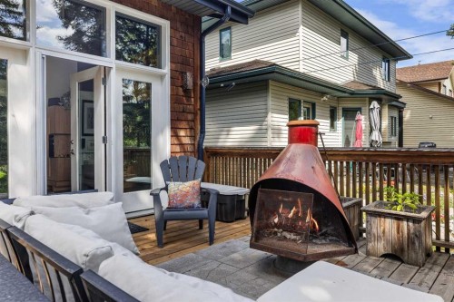 2002-3Rd Avenue, Canmore, AB - Outdoor With Deck Patio Veranda