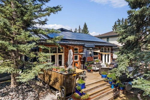2002-3Rd Avenue, Canmore, AB - Outdoor With Deck Patio Veranda