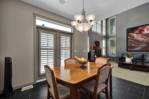146 Springborough Point Sw, Calgary, AB - Indoor Photo Showing Dining Room