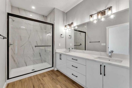 28A Green Meadow Crescent, Strathmore, AB - Indoor Photo Showing Bathroom