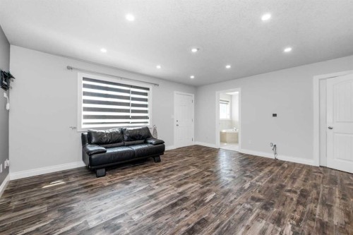 192 Cove Rise Rise, Chestermere, AB - Indoor