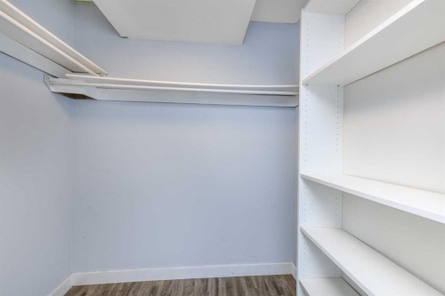192 Cove Rise Rise, Chestermere, AB - Indoor With Storage