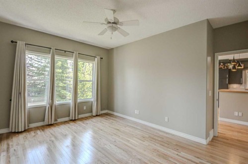 12 Straddock Villas Sw, Calgary, AB 