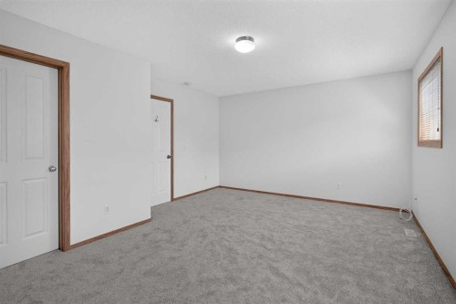 2337 Eversyde Avenue Sw, Calgary, AB - Indoor Photo Showing Other Room