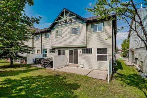 2337 Eversyde Avenue Sw, Calgary, AB - Outdoor