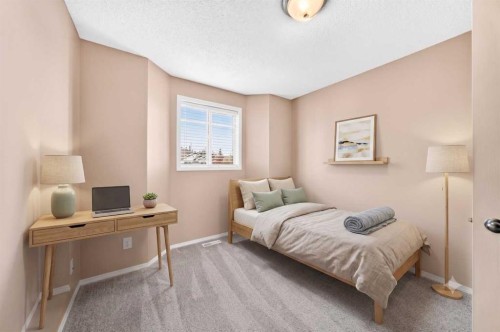 108 Douglas Glen Park Se, Calgary, AB - Indoor Photo Showing Bedroom