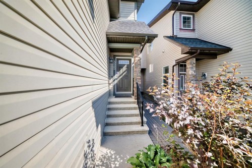 325 Kincora Glen Rise Nw, Calgary, AB - Outdoor