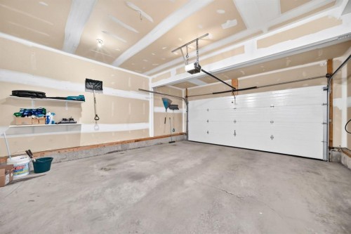 325 Kincora Glen Rise Nw, Calgary, AB - Indoor Photo Showing Garage