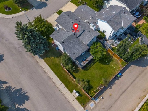 105 Riverview Court Se, Calgary, AB - Outdoor With View