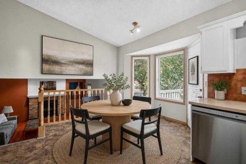 105 Riverview Court Se, Calgary, AB - Indoor Photo Showing Dining Room