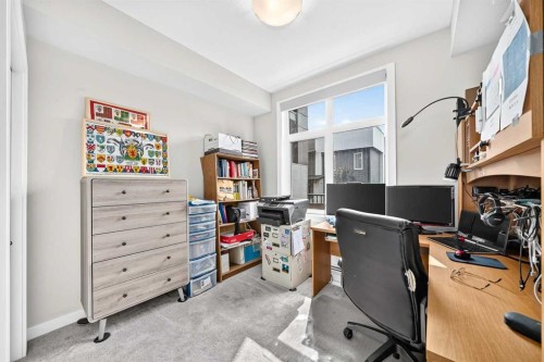 6106-200 Seton Circle Se, Calgary, AB - Indoor Photo Showing Office