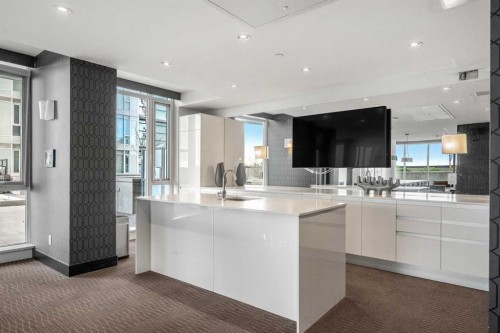 709-1122 3 Street Se, Calgary, AB - Indoor Photo Showing Kitchen