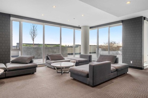 709-1122 3 Street Se, Calgary, AB - Indoor Photo Showing Living Room