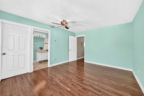 1823 65 Street Ne, Calgary, AB - Indoor Photo Showing Other Room