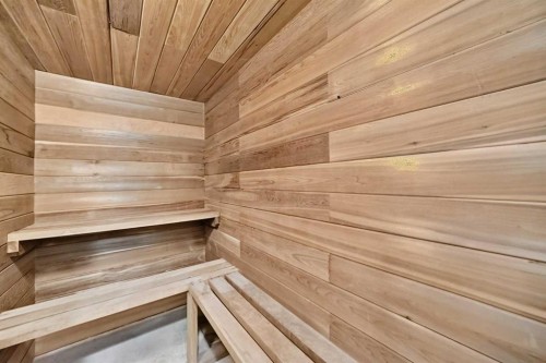 1823 65 Street Ne, Calgary, AB - Indoor Photo Showing Other Room