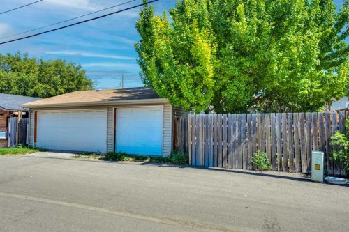 1015 Maitland Way Ne, Calgary, AB - Outdoor