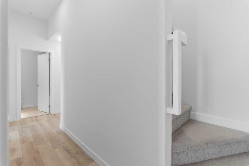 408-3130 Thirsk Street Nw, Calgary, AB - Indoor Photo Showing Other Room