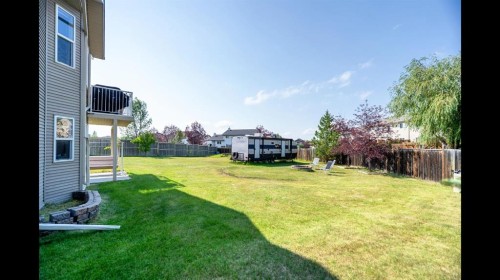 8 Logan Court, Sylvan Lake, AB - Outdoor