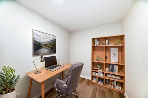 7807 20A Street Se, Calgary, AB - Indoor Photo Showing Office