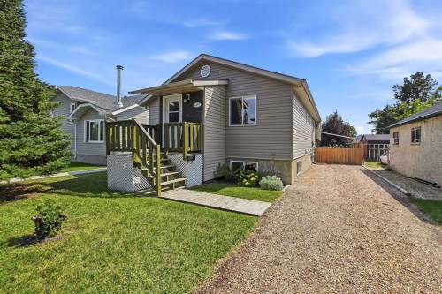 5431 55 Avenue, Lacombe, AB - Outdoor