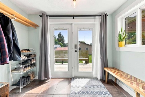 5431 55 Avenue, Lacombe, AB - Indoor Photo Showing Other Room