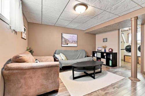 5431 55 Avenue, Lacombe, AB - Indoor