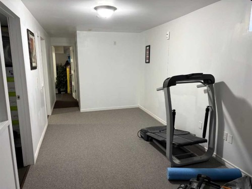 83 Whitworth Way Ne, Calgary, AB - Indoor Photo Showing Gym Room