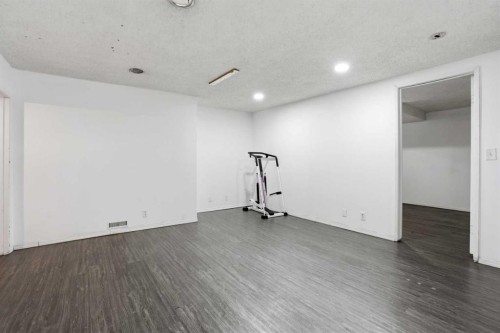 172 Templemont Drive Ne, Calgary, AB - Indoor